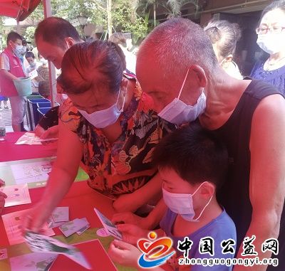  . 双工联动，给力垃圾分类