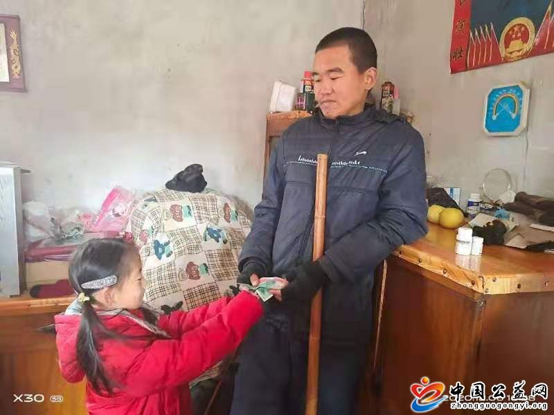 温情,暖冬,用,行动,传递,爱心,中国,公益,网, . 温情暖冬 用行动传递爱心！