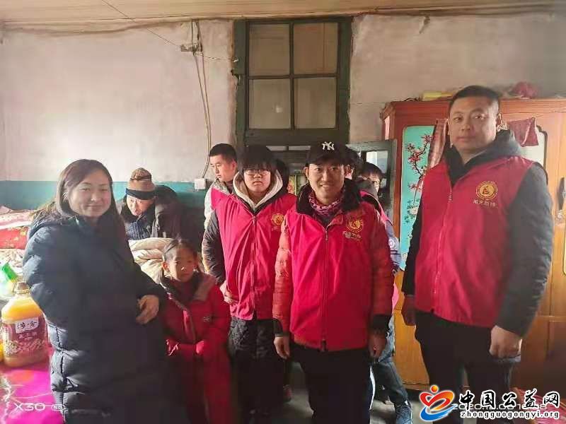 温情,暖冬,用,行动,传递,爱心,中国,公益,网, . 温情暖冬 用行动传递爱心！
