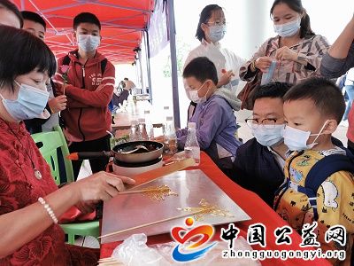 科技,助残,让,爱,照亮,未来,深圳,狮子,会, . 科技助残，让爱照亮未来