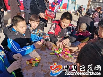 冬,日暖,阳洒,山村,爱心,饺子,格外,香,《, . 冬日暖阳洒山村 爱心饺子格外香