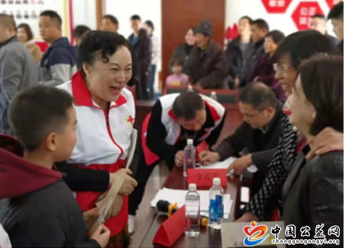 深入,革命,老区,结对,助学,amp,mdash,东,西湖, . 深入革命老区 结对助学 &mdash;&mdash;东西湖红十字志愿