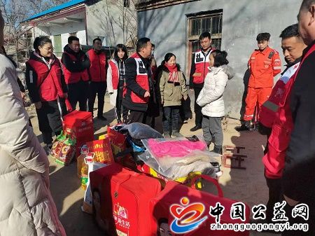 民权,斑马,元旦,献,爱心,《,中国公益网,》, . 民权斑马元旦献爱心