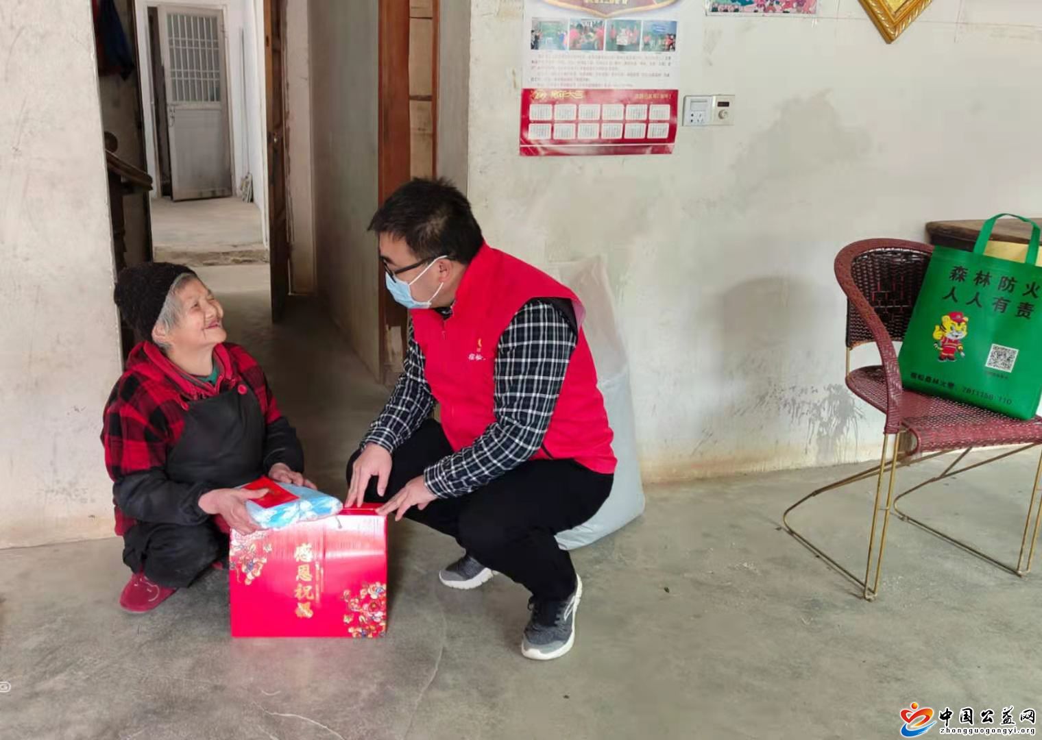 暖心,家园,逢,新春,宿松,义工,送,温暖,中国, . 暖心家园逢新春 宿松义工送温暖
