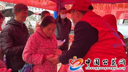 让,农村娃,喝上,干,净水,水,资源保护,宣传,进, . 让农村娃喝上干净水