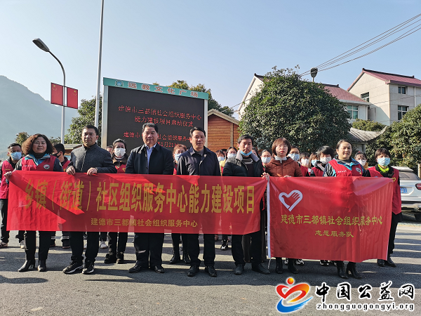 以,现场,培训,和,实操,指导,提升,公益,创投, . 以现场培训和实操指导 提升公益创投项目成效