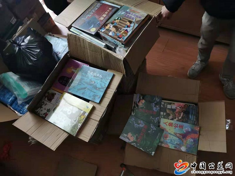 深圳,盐田区,实验,幼儿园,倚山,分,园,助力, . 深圳盐田区实验幼儿园倚山分园助力福利院儿童绘本学习