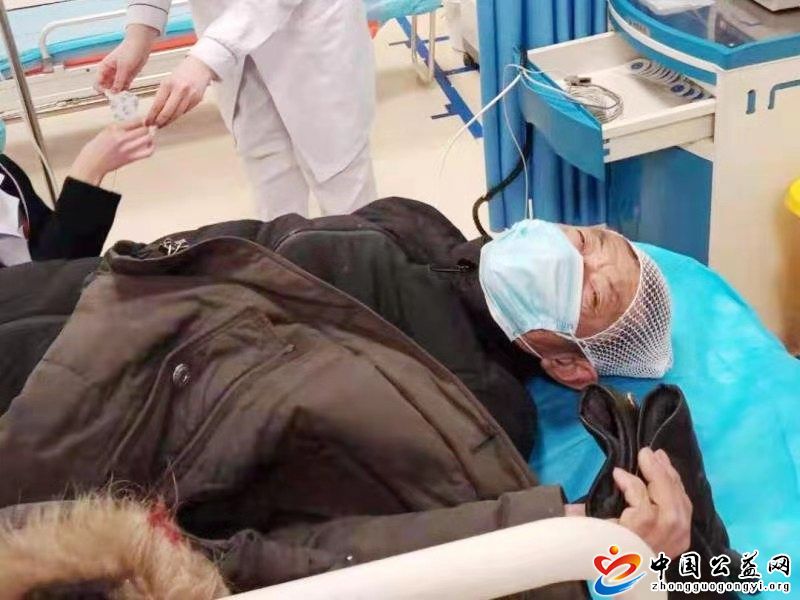 遇险,老人,获,救援,幸亏,招远,金都,人,中国, . 遇险老人获救援，幸亏招远金都人