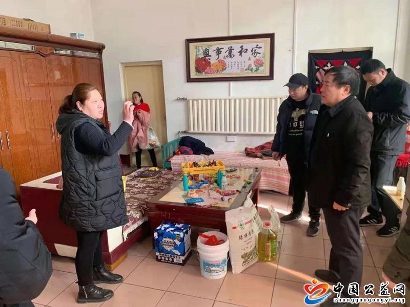 春节,慰问,贫困户,、,浓浓,关怀,暖,人心,amp, . 春节慰问贫困户、浓浓关怀暖人心&mdash;记绛县医疗集团人民医院