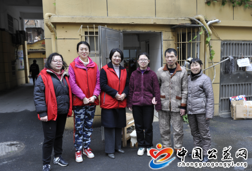 暖日,融心,益路,同行,amp,mdash,中汇,税务师,2 . 暖日融心 益路同行 &mdash;&mdash;中汇税务师事务所开展敬老爱幼
