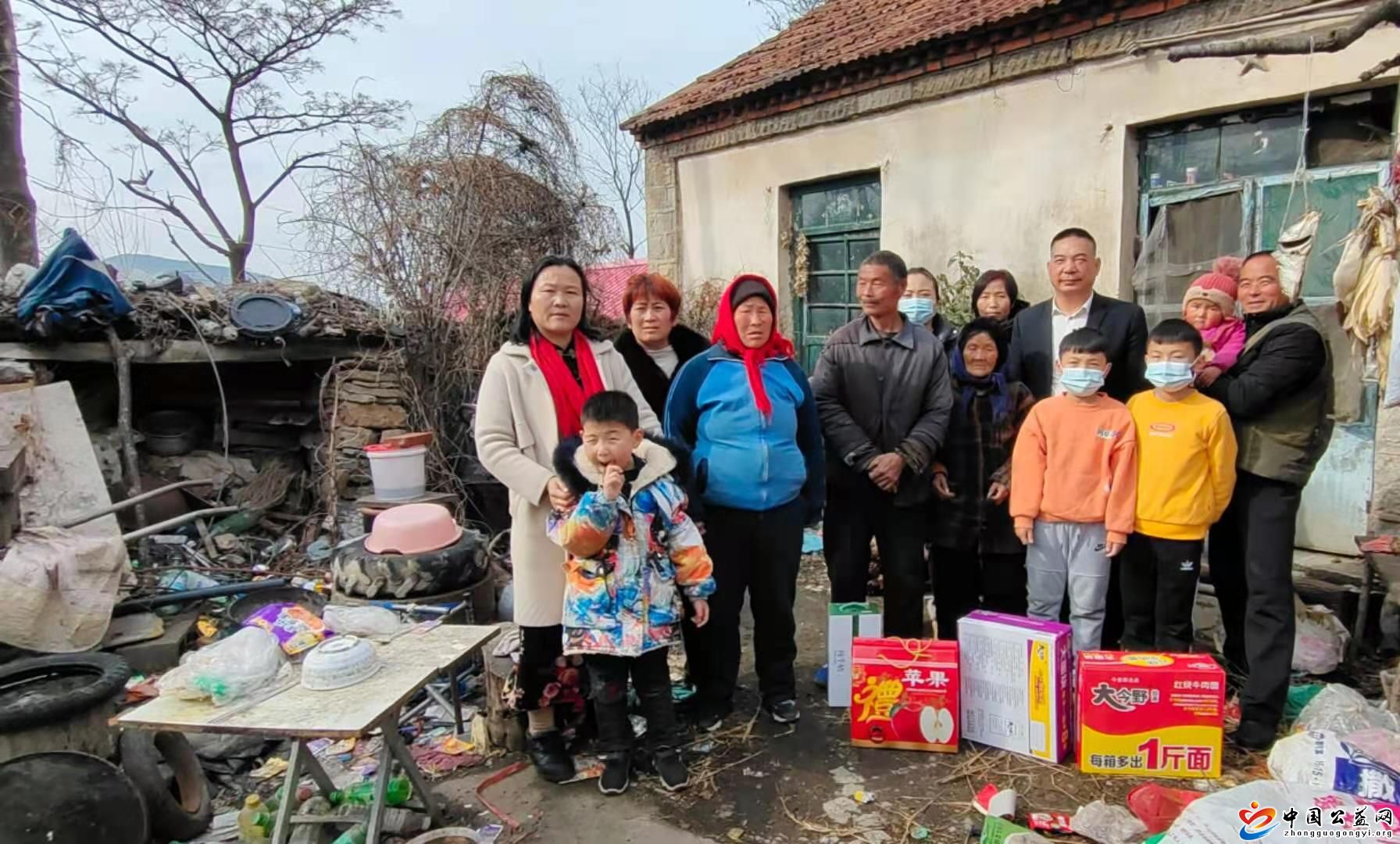 元宵,佳节,慰问,走访,关爱,暖,人心,中国,公益, . 元宵佳节慰问走访关爱暖人心