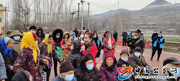 元宵,佳,节庆,团圆,山村,走访,爱心,行,《, . 元宵佳节庆团圆 山村走访爱心行