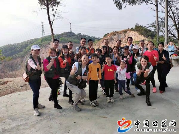 《,促友谊、牢使命,》,3.5,学雷锋,与,植树节, . 《促友谊、牢使命》3.5学雷锋与植树节同行
