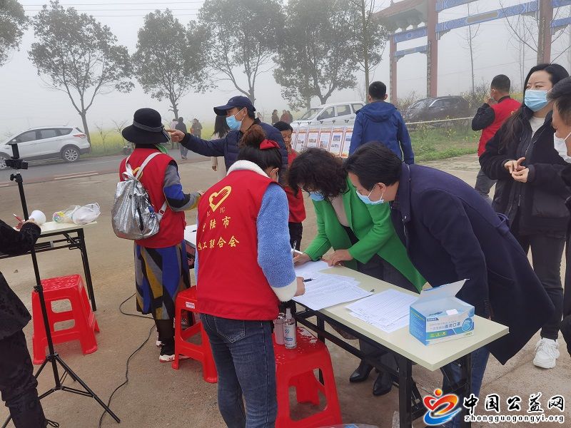 市,义,工联,为,烽烟,古镇,桃花,节,助力,中国, . 市义工联为烽烟古镇桃花节助力