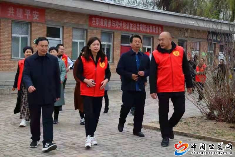 日行,一善,“,助力瓷娃娃,大爱,暖,童心,真情, . 日行一善“助力瓷娃娃 大爱暖童心 真情护成长”公益活动