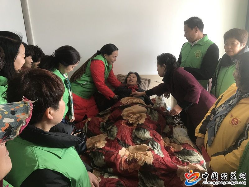 爱满,雷锋,月,情暖,三月,天,环保,“,爱心行, . 爱满雷锋月，情暖三月天 环保“爱心行”真情暖人间
