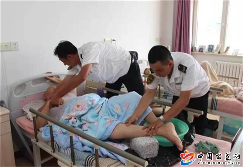党员,先锋,李琦,志愿服务,一路,温馨,中国, . 党员先锋 | 李琦：志愿服务一路温馨